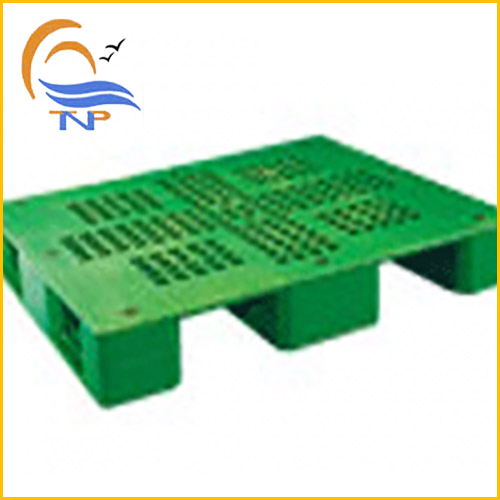 Pallet nhựa xanh lục